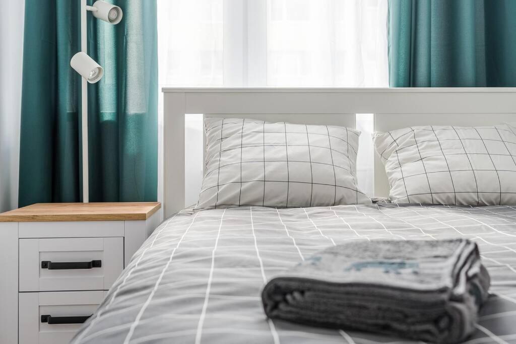 Uroczy Apartament 2 Pokoje - 10 Min Do Morza! Gdansk Ngoại thất bức ảnh
