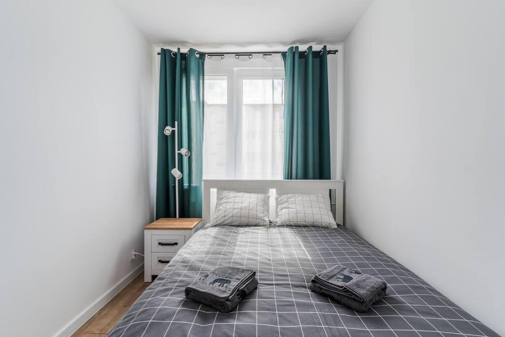 Uroczy Apartament 2 Pokoje - 10 Min Do Morza! Gdansk Ngoại thất bức ảnh