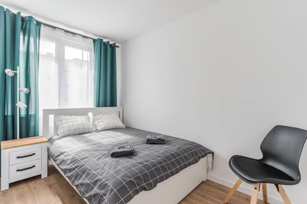 Uroczy Apartament 2 Pokoje - 10 Min Do Morza! Gdansk Ngoại thất bức ảnh